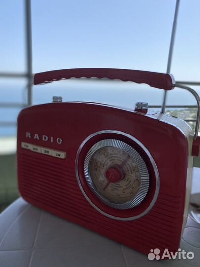 Под Ретро «Радио» винтаж