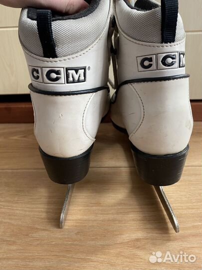 Коньки фигурные ссм