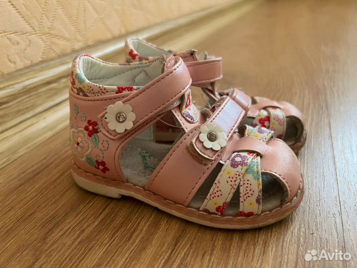 Детская обувь для девочек
