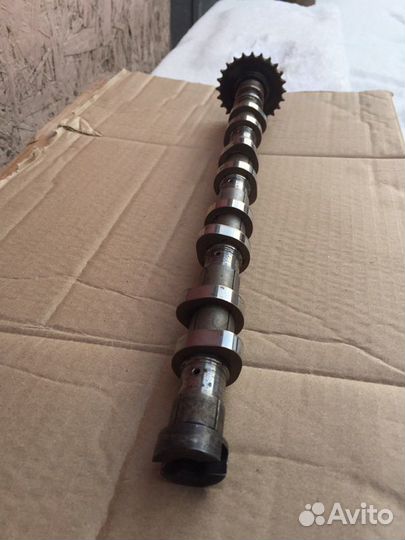 Распредвал Kia Ceed D4FB 2010