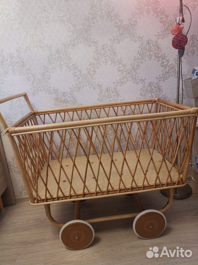 Детская кроватка-люлька