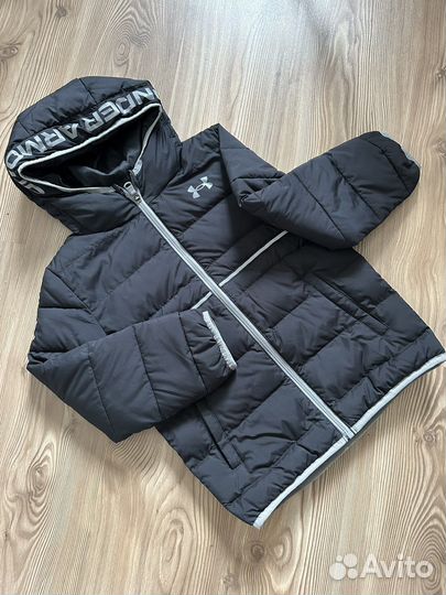 Облегченная куртка Under Armour, оригинал