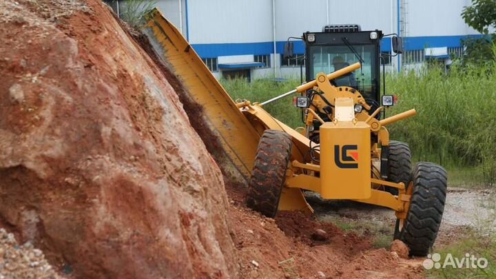 LiuGong 4215 в комплектации AWD (полный привод) –