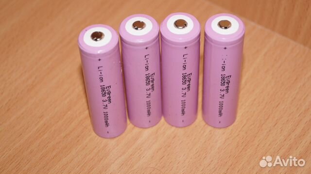 Литий-ионный аккумулятор 18650. Аккумуляторов 1,2v 800mah ni cd. Акб nimh 18650. Аккумулятор atl 1. Аккумулятор ni-mh покрылся точками.