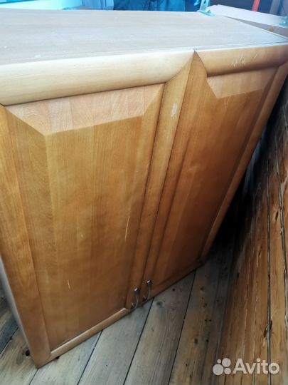 Продаю кухню бу