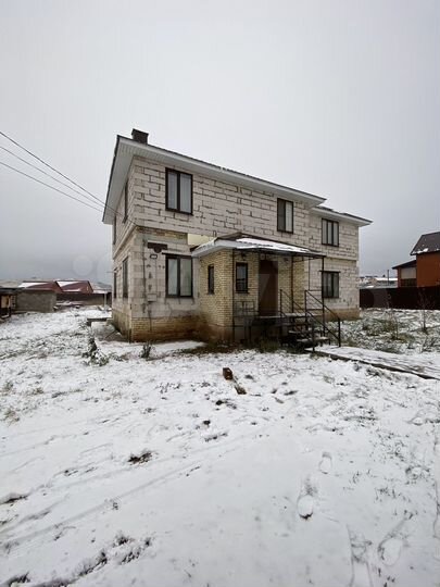 Дом 211 м² на участке 20 сот.