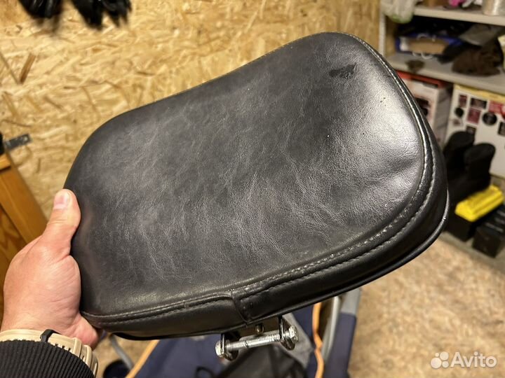 Спинка водительская Triumph rocket 3