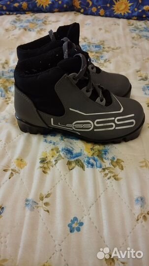 Лыжные ботинки