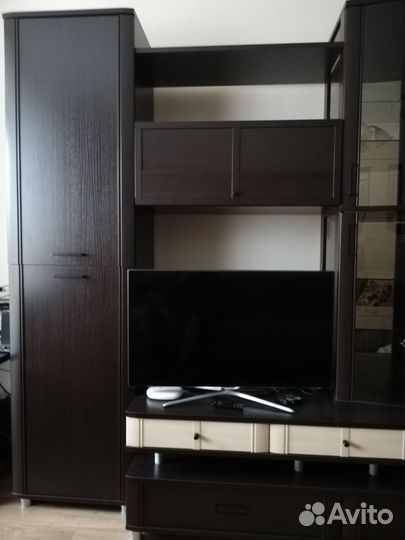 Модульная стенка в гостиную фабрики Ангстрем