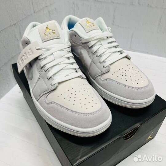 Air Jordan 1 Low Paris (27.5см)