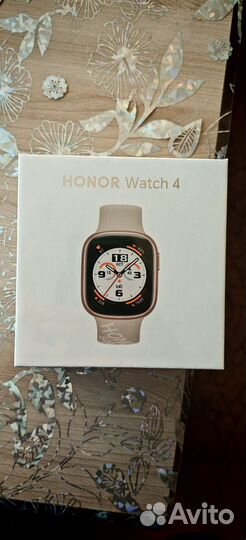 Смарт часы honor Watch 4