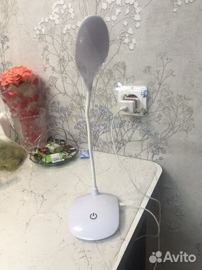 Лампа настольная светодиодная