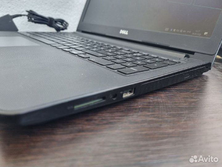 Игровой ноутбук dell 8GB/SSD120/HDD500GB