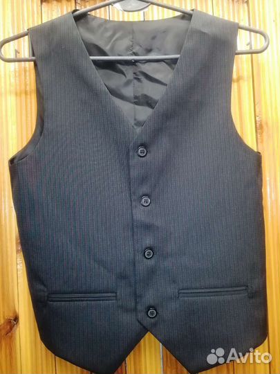 Жилет для мальчика