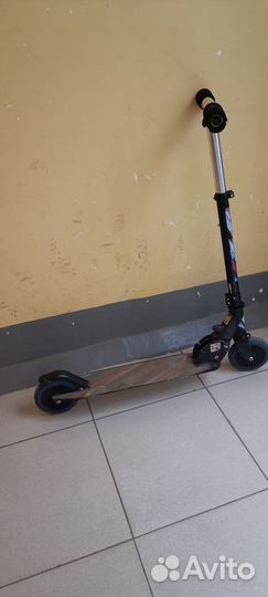 Самокат двухколесный