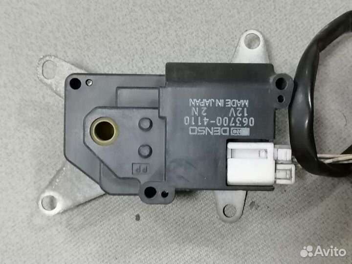 Сервопривод заслон.печки Toyota Corona ST190 1994