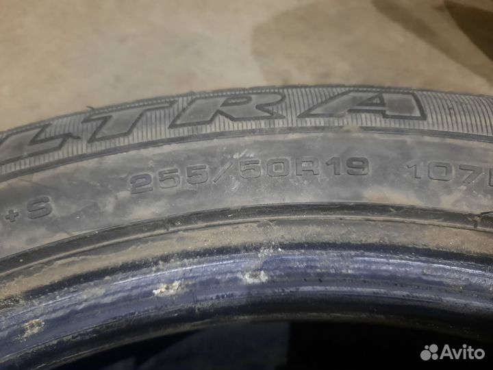 Goodyear Wrangler Ultra Grip 255/50 R19 107H