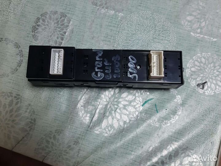 Блок стеклоподъемников Hyundai Grandeur