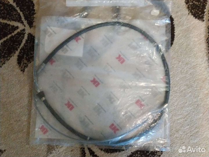 Трос ручника VW Polo