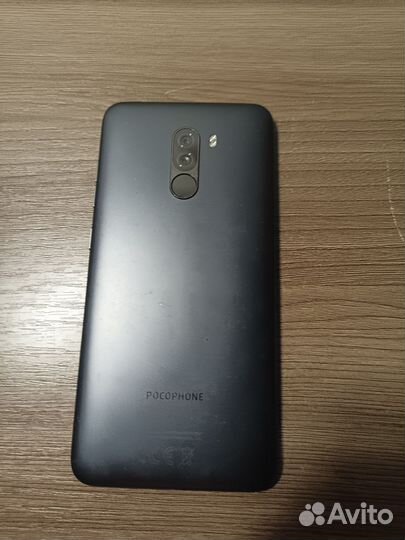 Xiaomi Pocophone F1, 6/64 ГБ