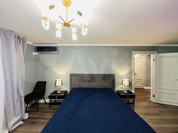 3-к. квартира, 98 м², 3/10 эт.