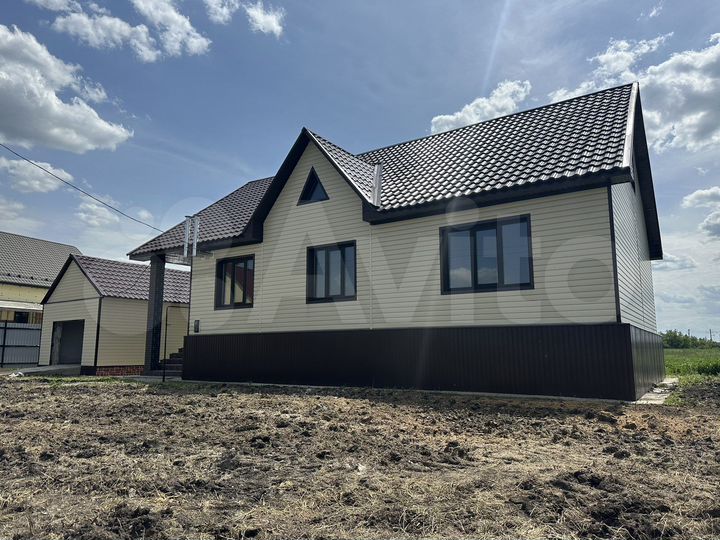 Дом 130,3 м² на участке 7 сот.