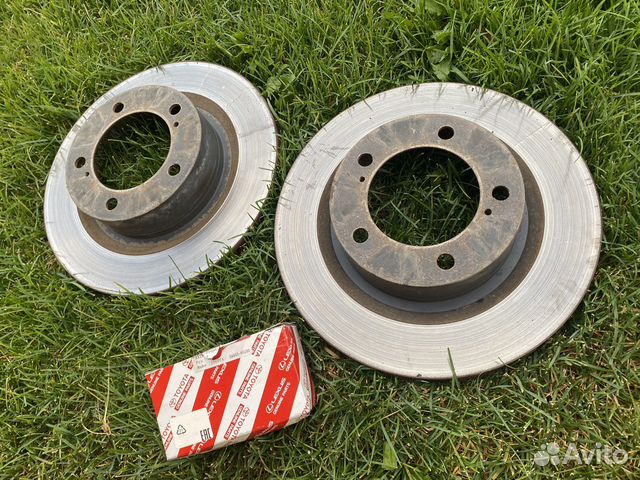 Тормозные диски оригинал Lexus LX 570