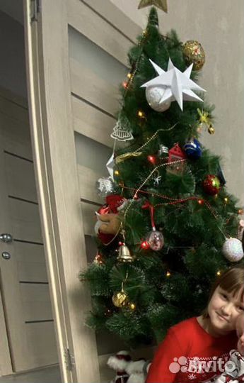 Елка искусственная