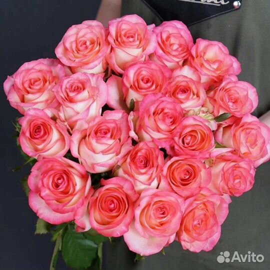 Цветы розы букетт