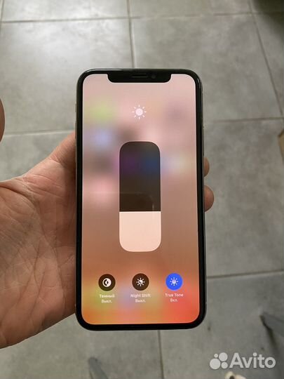 iPhone X, 64 ГБ
