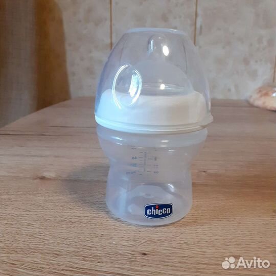 Бутылочка новая для кормления chicco 150мл