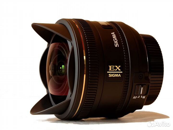 Sigma 10 f/2.8 EX DC HSM Fisheye Canon