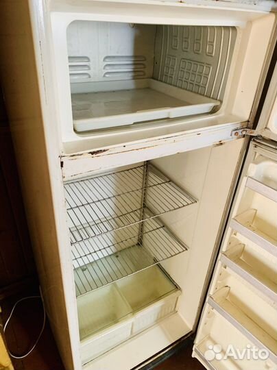 Холодильник бу