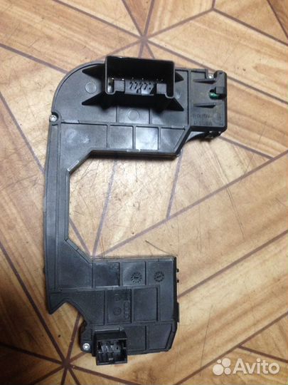 Модуль рулевого колеса Audi A8 D3