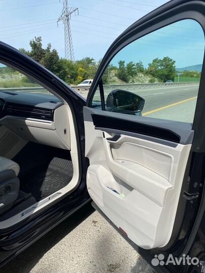 Volkswagen Touareg 3.0 AT, 2019, 85 000 км