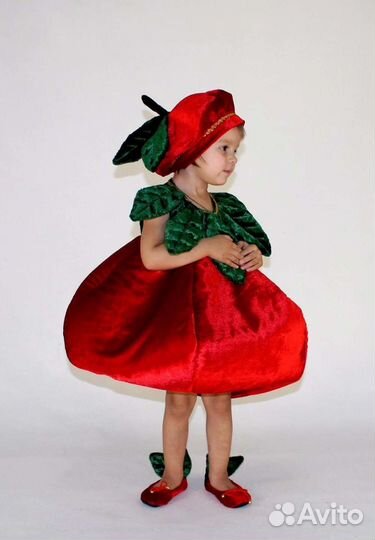 Костюм Яблочко. На возраст 3-4 года