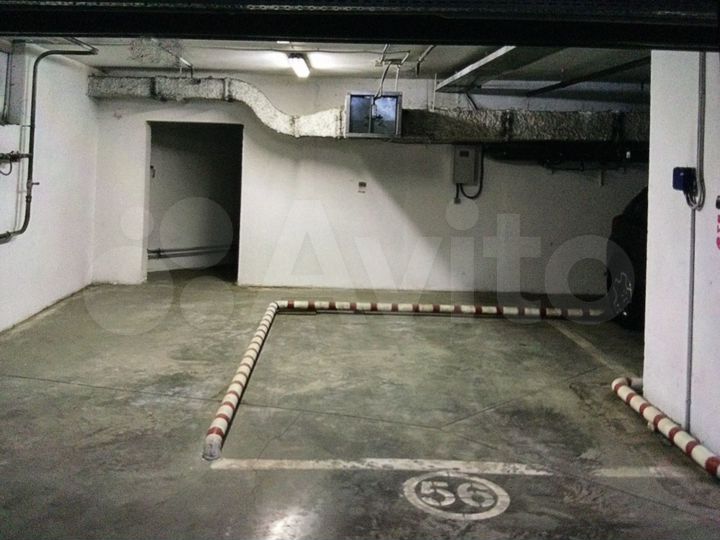 Машиноместо, 15 м²