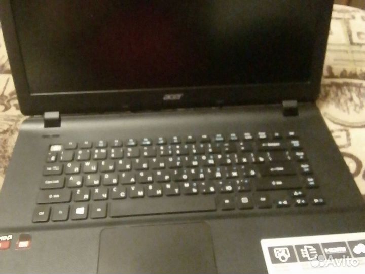 Ноутбук acer ES1-522-62NG