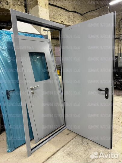 Противопожарная дверь №18