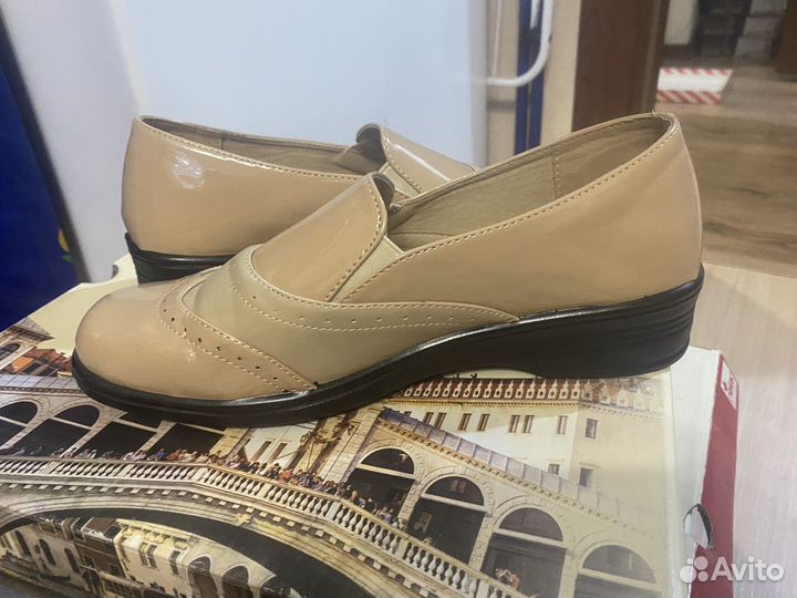 Туфли женские