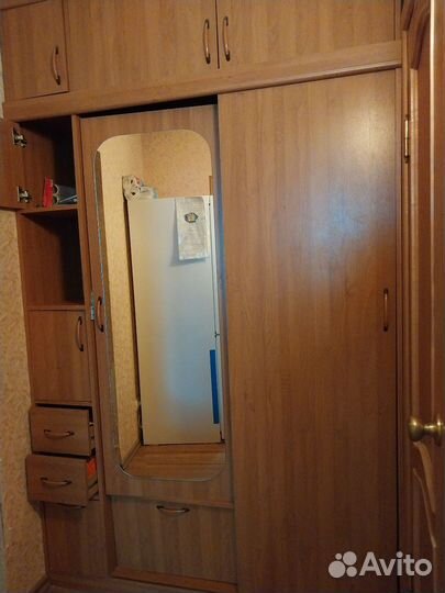 Мебель в прихожую бу