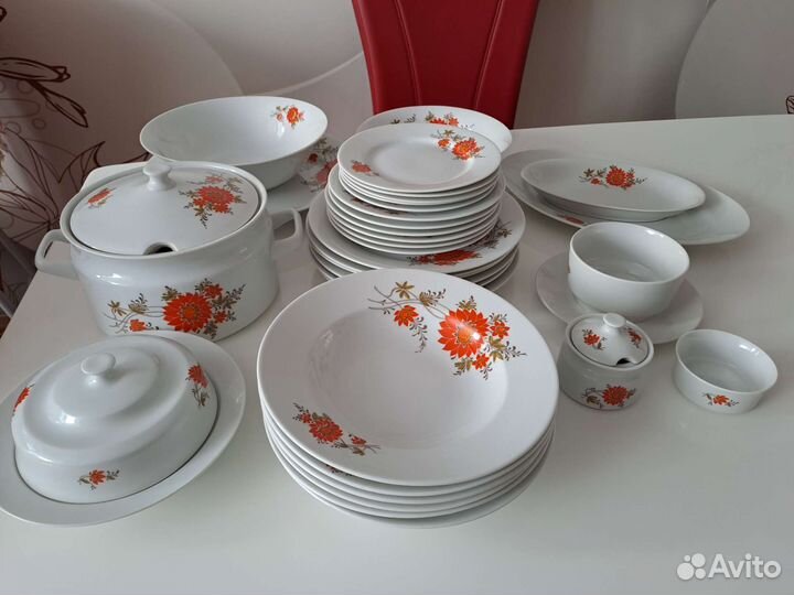 Набор столовой посуды Чехословакия на 6 персон