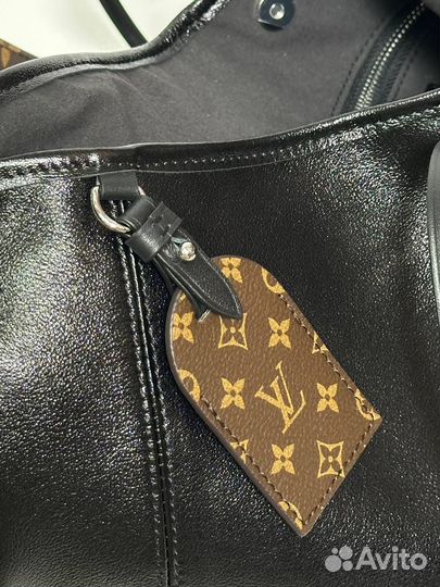 Сумка Carry All Vibe Louis Vuitton