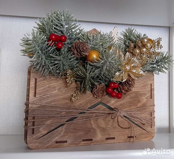 Новогоднее украшение /конверт с еловой веткой