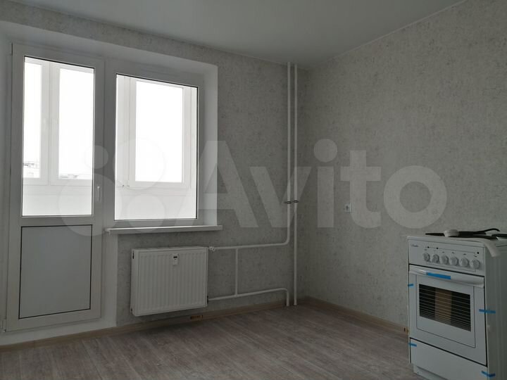 1-к. квартира, 37 м², 1/18 эт.