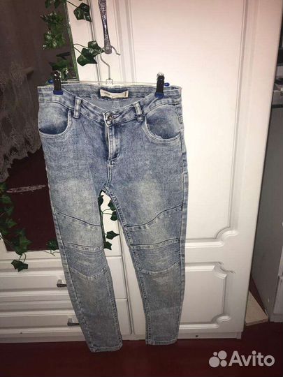 Джинсы женские