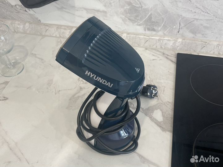 Отпариватель Hyundai H-HS02834