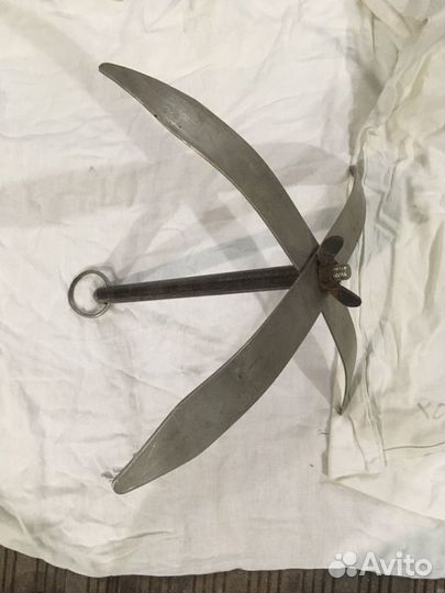 Якорь для лодки надувной