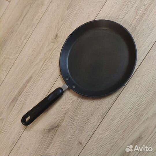 Посуда, сковородка, силиконовая форма