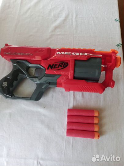 Бластер с мягкими пулькаии